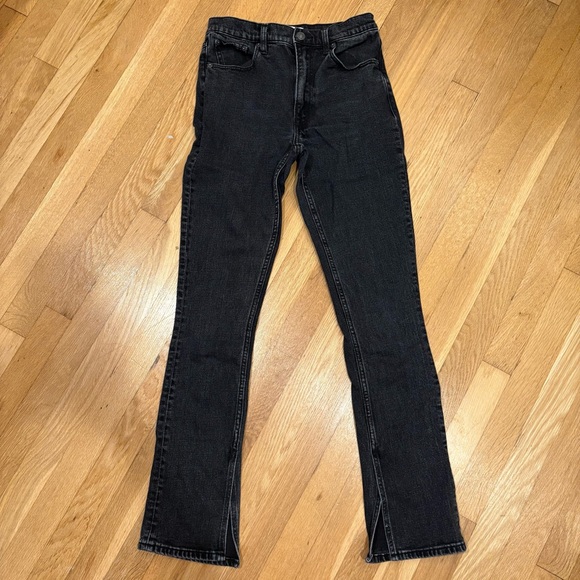 Abercrombie & Fitch The Skinny High Rise Jean - Picture 3 of 5